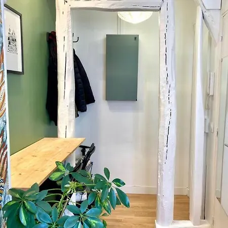 Appartamento Chez Valentine Au Coeur Des Buttes Chaumont Et Belleville Parigi